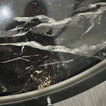 Kırık Ve Eksik Sehpa Sonrası İletişimsizliğe Maruz Kaldık