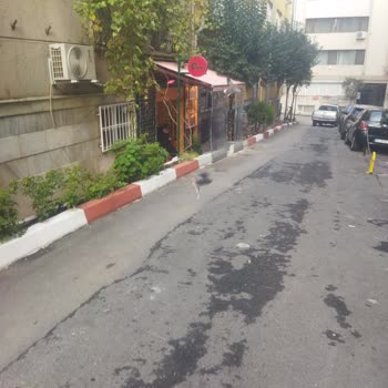 Kaldırımı Kapatan İş Yeri Nedeniyle Yaşanan Gerginlik