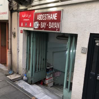 Selam Kaptan İbrahim Ağa Camii Abdesthane Ve Tuvaletindeki Hijyen Eksikliği Şaşırttı