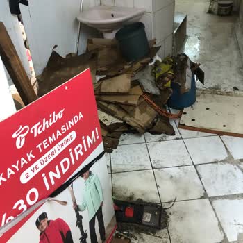 Selam Kaptan İbrahim Ağa Camii Abdesthane Ve Tuvaletindeki Hijyen Eksikliği Şaşırttı