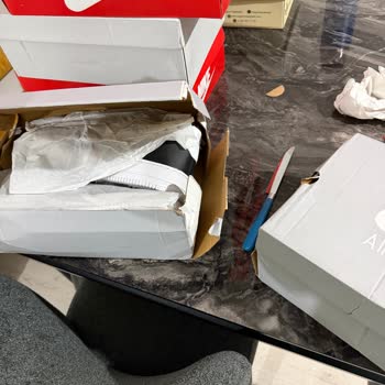 Sneakersonline.com.tr Sahte Ve Kullanılabilir Olmayan Ayakkabılar