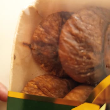 Migros'tan Bozuk Ve Böcekli Kuru İncir Teslimatı: Gıda Güvenliği İhlali!