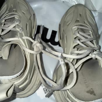 Yetersiz Temizlik Ve Onarım: Ödediğim Ücretin Karşılığını Alamadım