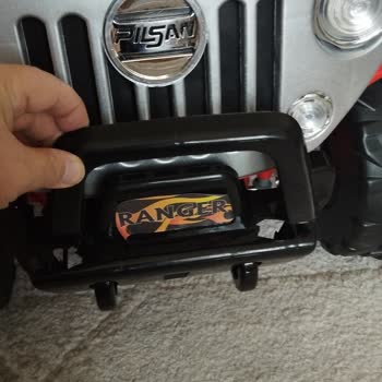 Kırık Gelen Akülü Araba İçin İade Ve Mağduriyetin Giderilmemesi