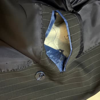 Kiğılıdan Aldığım Takım Elbise Ve Gömlekte Dikiş Atması Sonrası İade Talebim Reddedildi