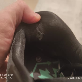 Kısa Sürede Yıpranan Ayakkabı İçin Yetersiz İnceleme Ve Çözüm Talebi