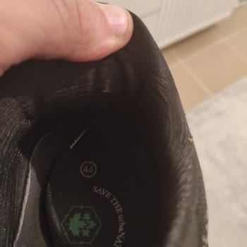 Kısa Sürede Yıpranan Ayakkabı İçin Yetersiz İnceleme Ve Çözüm Talebi