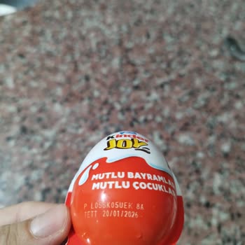 Kinder Sürpriz Yumurtalarda Yabancı Maddeyle Karşılaşmak Hayal Kırıklığı Ve Endişe Yarattı