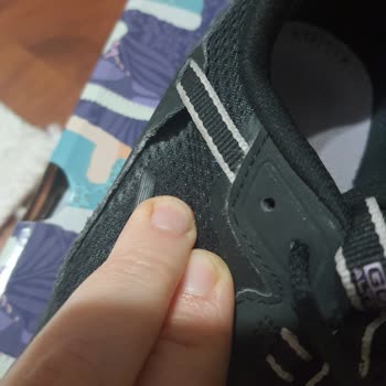 Kısa Sürede Deforme Olan Skechers Ayakkabı Hayal Kırıklığı Yaşattı