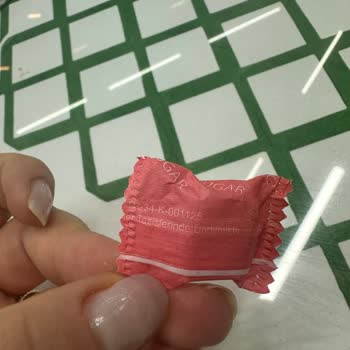 Küp Şekerin İçinde Kıl Buldum Hijyen Ve Sağlık Konusunda Endişeliyim