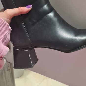 Kırık Topuklu Ayakkabı Onarılmadan Geri Gönderildi Mağdur Oldum