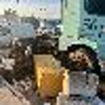 Çiğli'de Hurda Araç Ve Çöp Sorunu İçin Acil Çözüm Bekliyoruz