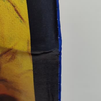 Kusurlu Eşarp Gönderildi, İade İçin Haksız Kargo Ücreti Talep Ediliyor!