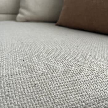 Kısa Sürede Deforme Olan Paloma Köşe Takımı Ve Sehpa Puf İçin Değişim Talebi