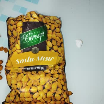 Soslu Mısır Paketinde Sağlık Ve Hijyen Endişesi Yaratan Beyaz Madde Ve Kötü Koku