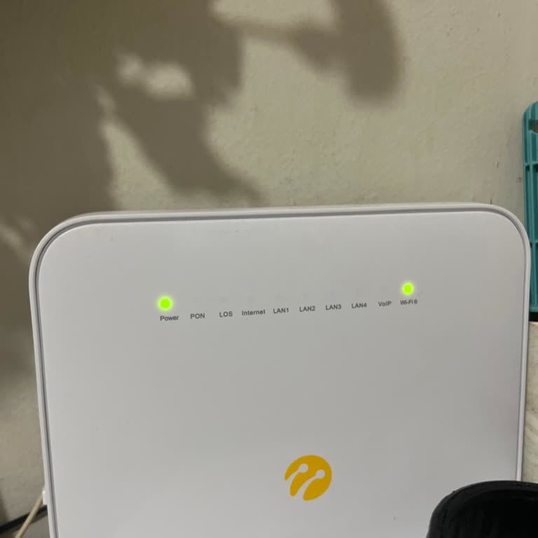 Bir Haftadır Süren Kablo Arızası Nedeniyle Evde İnternetsiz Ve Mağdurum