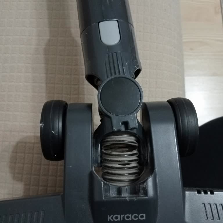 Karaca Süpürge Hortumu Kısa Sürede Yırtıldı, Garanti Desteği Bekliyorum