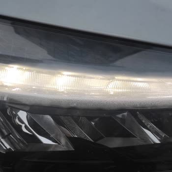 Renault Clio 5 Far Buğulanması Kronik Sorunuyla Mağduriyet Yaşıyorum