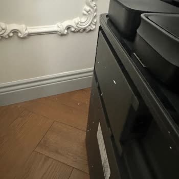 Sıfır Ürün Çalışmadı Servis Süreci Eksik Parça Ve Haksız Kargo Ücretiyle Mağdur Oldum