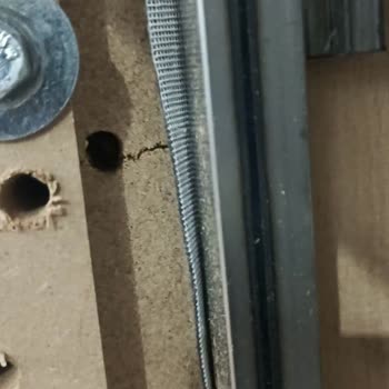 Kelebek Mobilya'dan Sıfır Ürün Beklerken Kırık Ve Kötü Montajlı Koltuk Hayal Kırıklığı