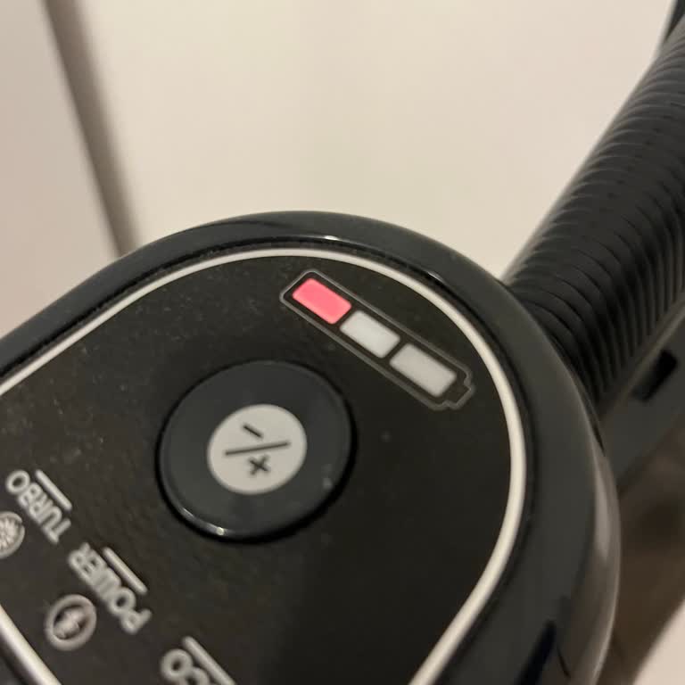 Yeni Aldığım Karaca Vantuz Süpürge 1 Dakikada Kapanıyor, Değişim Talep Ediyorum