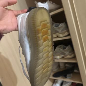 Derimod'dan Aldığım Ayakkabıda Kalıcı Leke Sorunu Ve Mağaza İlgisizliği