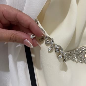 Layla Moda Wedding Dress Hayal Kırıklığı: Nişan Elbisemde Yaşadığım Sorunlar Ve İlgisiz Hizmet