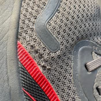 Kısa Sürede Deforme Olan Ayakkabıya Standart Cevap, Gerçek Çözüm Yok!