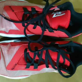 Garanti Kapsamındaki Ayakkabımın Üst Kısmı Yırtıldı, Mağazadan Olumsuz Ve İlgisiz Yaklaşım