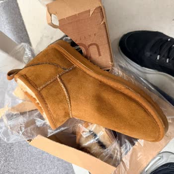 Lovesneakertr Fahiş Fiyatla Satılan Kalitesiz Ürün ve İade Taleplerine Cevapsız Kalınması