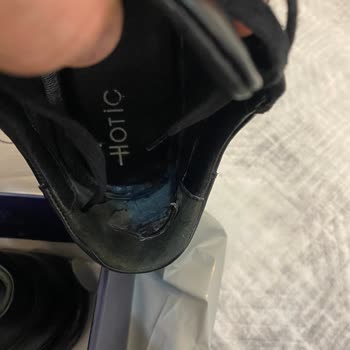 Az Kullanımla Deforme Olan Ayakkabı İçin Değişim Talebi