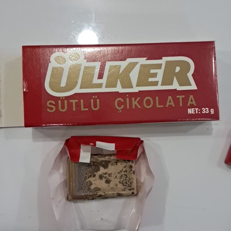 Kantinden Alınan Çikolatada Renk Değişimi Ve Güven Sorunu