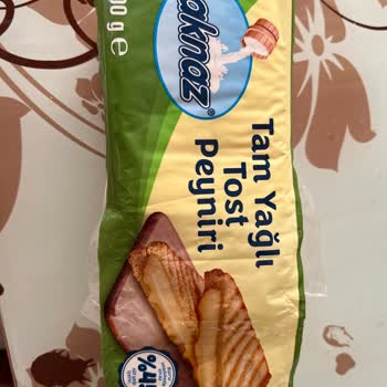 Aknaz Peynirde Büyük Plastik Parça: Gıda Güvenliği Endişesi