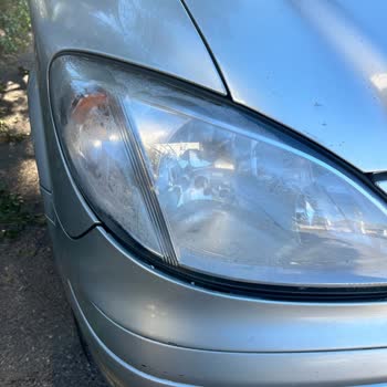 Orijinal Valeo Far Takımında Kırık Kapak Sorunu Ve Firma İlgisizliği