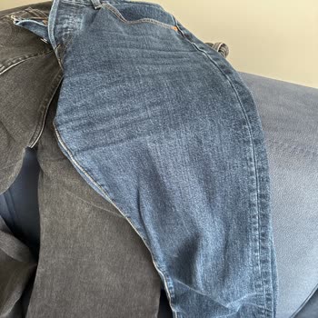 Levi's Jeanler Kısa Sürede Deformasyon ve Müşteri Hizmetlerinde Hayal Kırıklığı