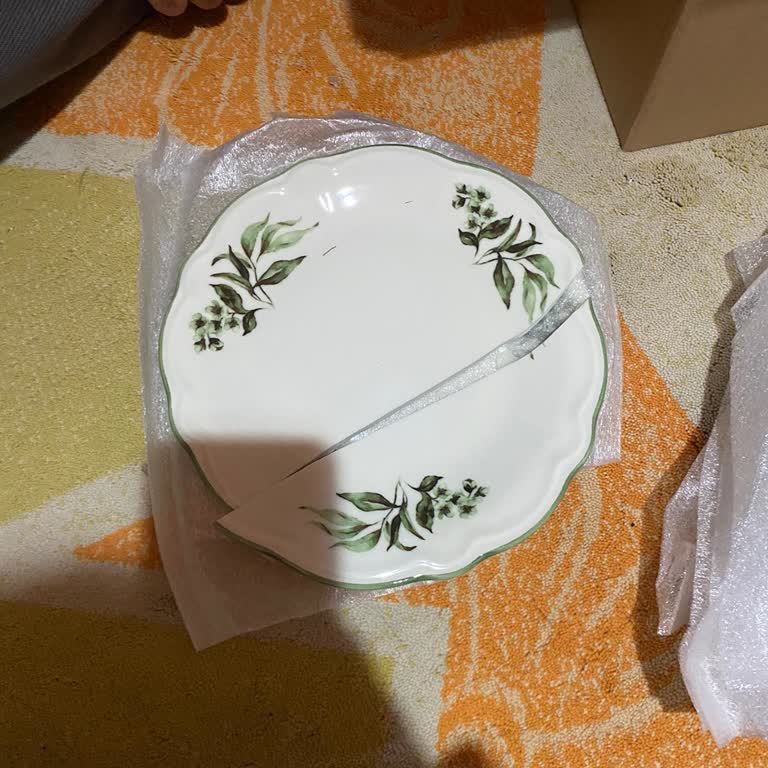 Kırık Tabak İçin Bir Buçuk Aydır Çözüm Ve Net Bilgi Alamıyorum