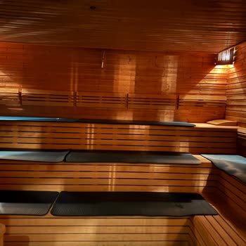 Mövenpick Hotels & Resorts SPA Alanında Uygunsuz Mat Kullanımı ve İlgisiz Müşteri Hizmeti