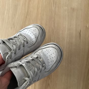 Kısa Sürede Deforme Olan Çocuk Ayakkabısında Üretim Hatası İddiası Ve Olumsuz Mağaza Yaklaşımı