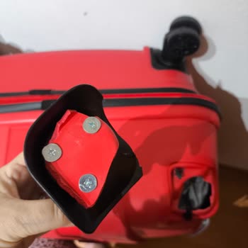 Pegasus Uçuşunda Kırılan Valizime Duyarsız Yaklaşım Ve Mağduriyetimin Giderilmemesi