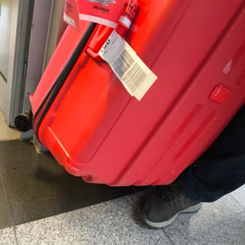 Pegasus Uçuşunda Kırılan Valizime Duyarsız Yaklaşım Ve Mağduriyetimin Giderilmemesi