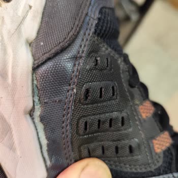 Skechers Ayakkabıda Kısa Sürede Oluşan Deformasyon Hayal Kırıklığı Yarattı