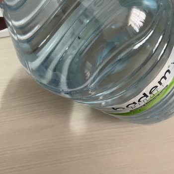 Badem Pınarı Su Şişe İçerisinden Sinek Çıktı