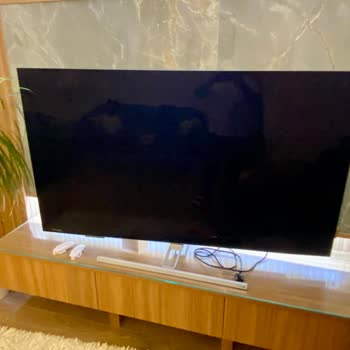 Grundig OLED TV Ekran Arızası Sonrası Yüksek Onarım Bedeli Ve Çözüm Arayışı