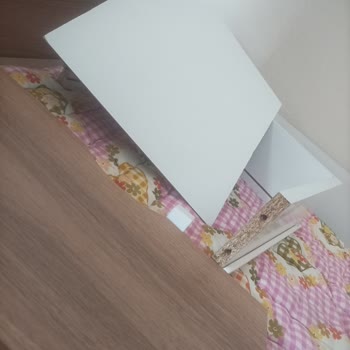 Yön AVM Kırık Ranza Merdiveni Aylardır Değişmedi Çocuklarımın Güvenliği Tehlikede