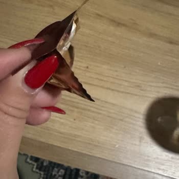 Aldığım Ülker Halley Çoklu Paketten Boş Ürün Çıktı, Mağduriyetimin Giderilmesini İstiyorum