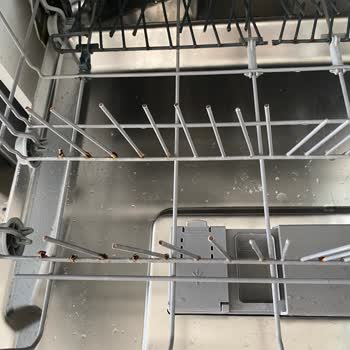 Arçelik Bulaşık Makinesinde Erken Paslanma Ve Yetersiz Servis Desteği