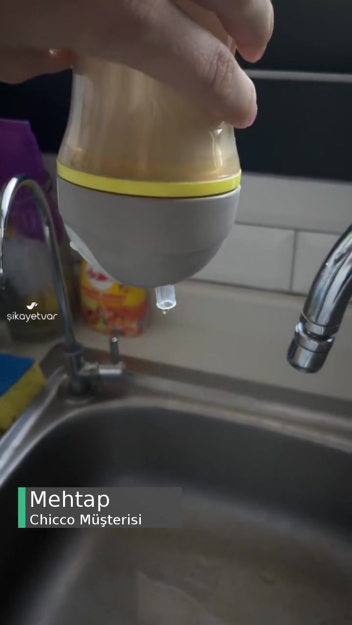 Chicco Pipetli Suluk Akıtıyor videonun kapak resmi