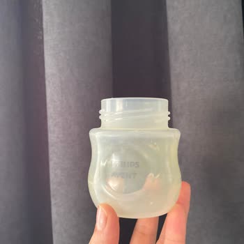 Kısa Sürede Sararan Biberon Hijyen Endişesi Yarattı, Ürün Değişimi Talep Ediyorum