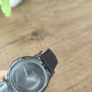 Saat & Saat Saatte Buğu Sorunu Ve Müşteri Hizmetlerine Ulaşamama Mağduriyeti