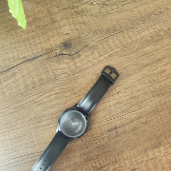 Saat & Saat Saatte Buğu Sorunu Ve Müşteri Hizmetlerine Ulaşamama Mağduriyeti